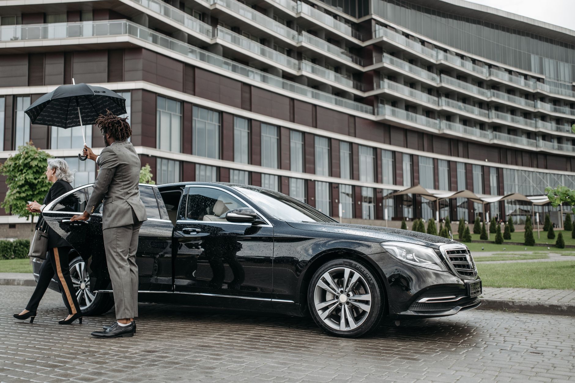 Chauffeur privé équipe à Cagnes-sur-Mer